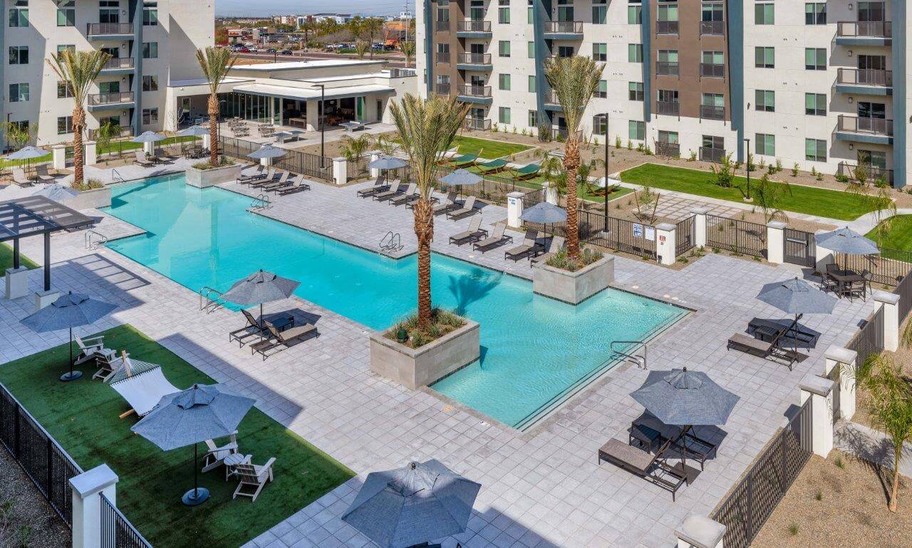 Glen 91 | BRAND-NEW, LUXURY APARTMENTS photo 4